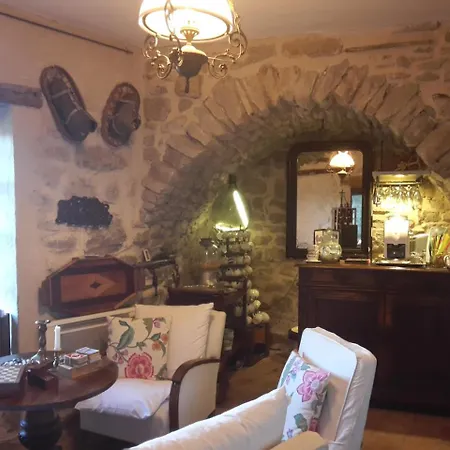Et Le Roc Sur L'orbieu Bed & Breakfast