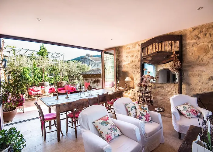 Le Roc Sur L'orbieu Bed and breakfast Saint-Pierre-des-Champs